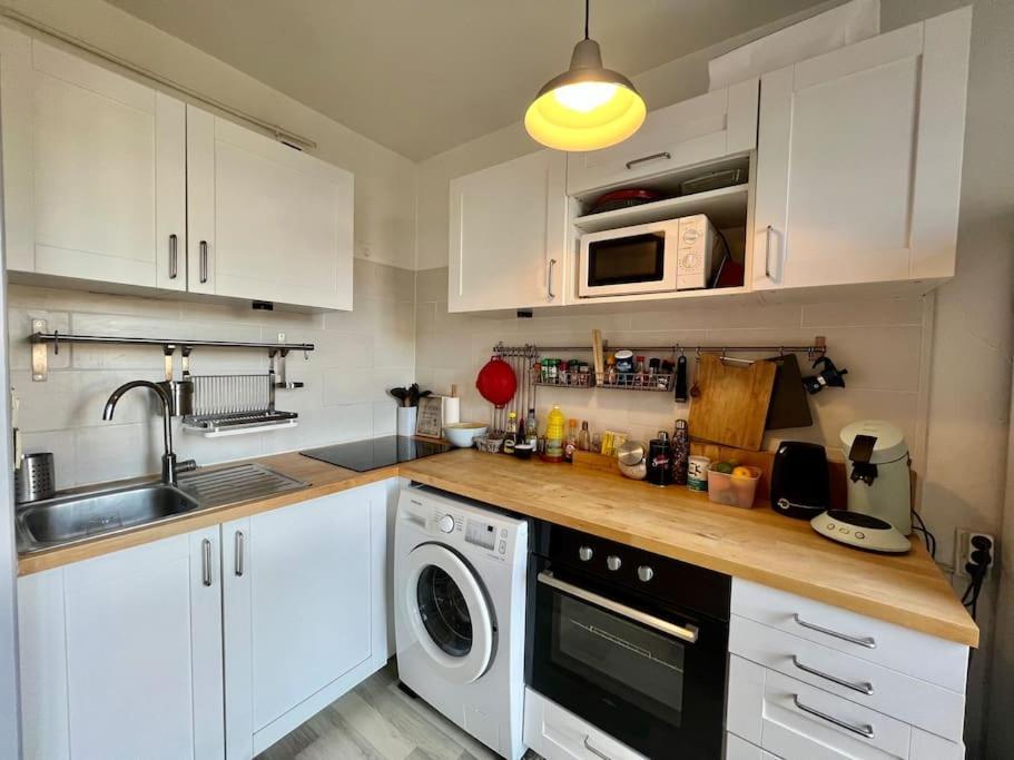 Le P'Tit Anatole - Joli T2 Avec Parking Apartman Poitiers Kültér fotó