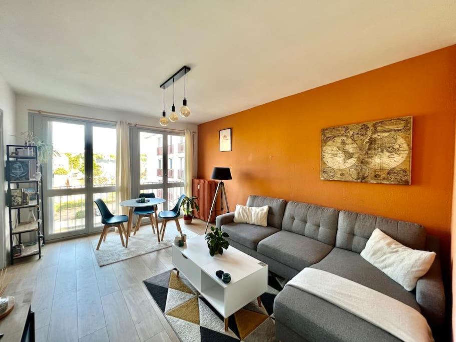 Le P'Tit Anatole - Joli T2 Avec Parking Apartman Poitiers Kültér fotó