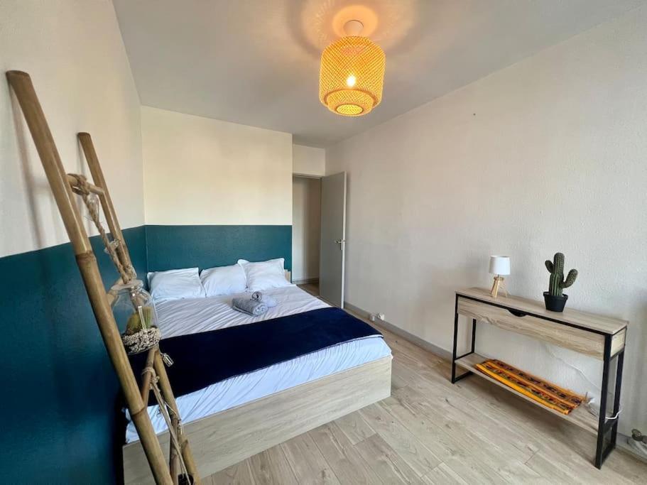 Le P'Tit Anatole - Joli T2 Avec Parking Apartman Poitiers Kültér fotó
